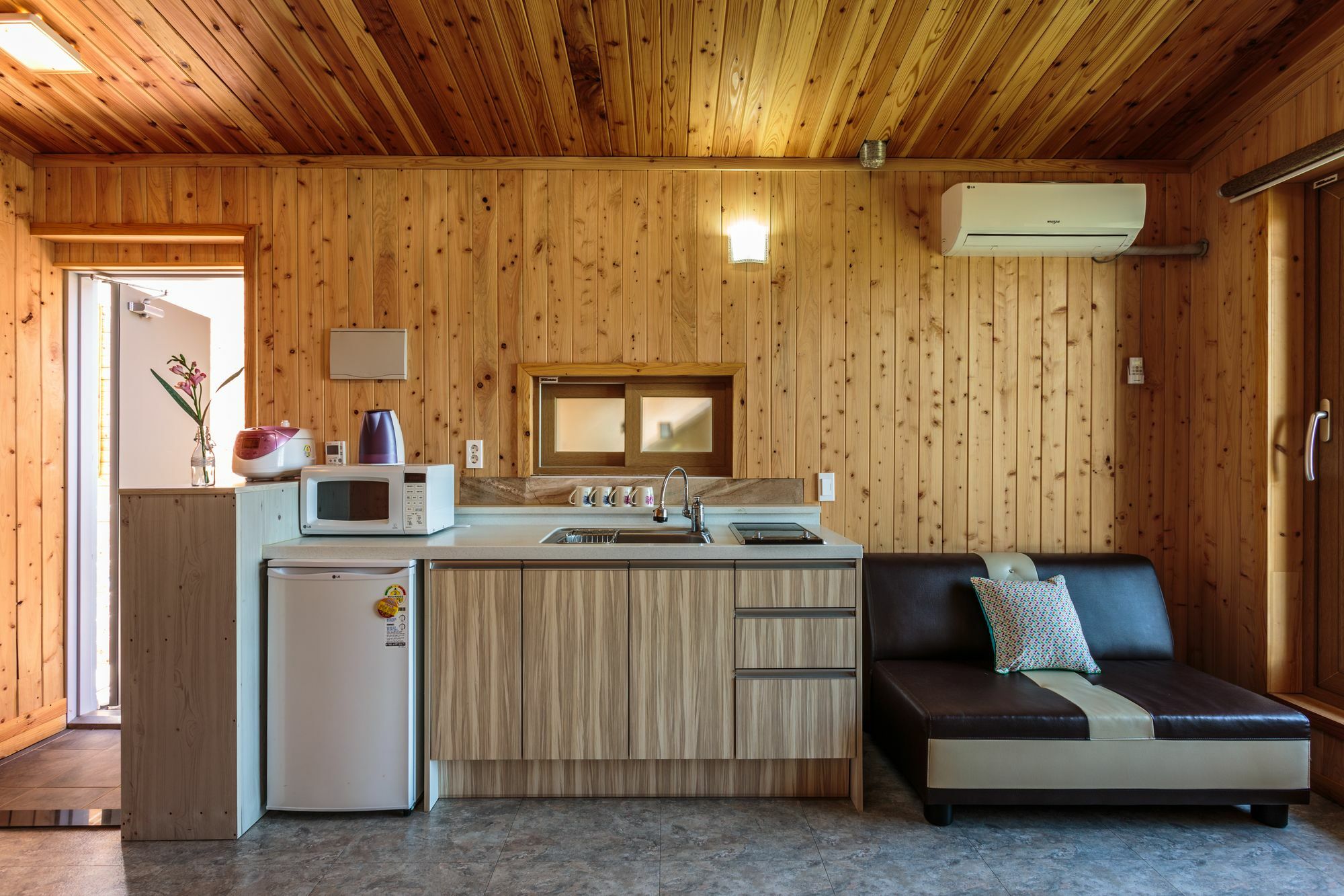 Gloryhill Pension Seogwipo Zewnętrze zdjęcie